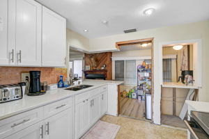4420 101st St W-7