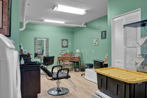  Photo 44