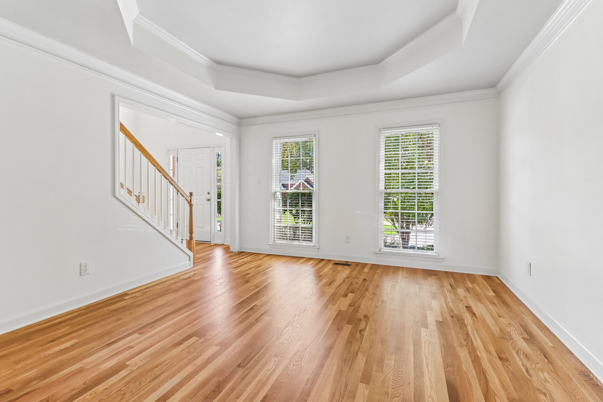 Weston Dr-S1909-034.jpg