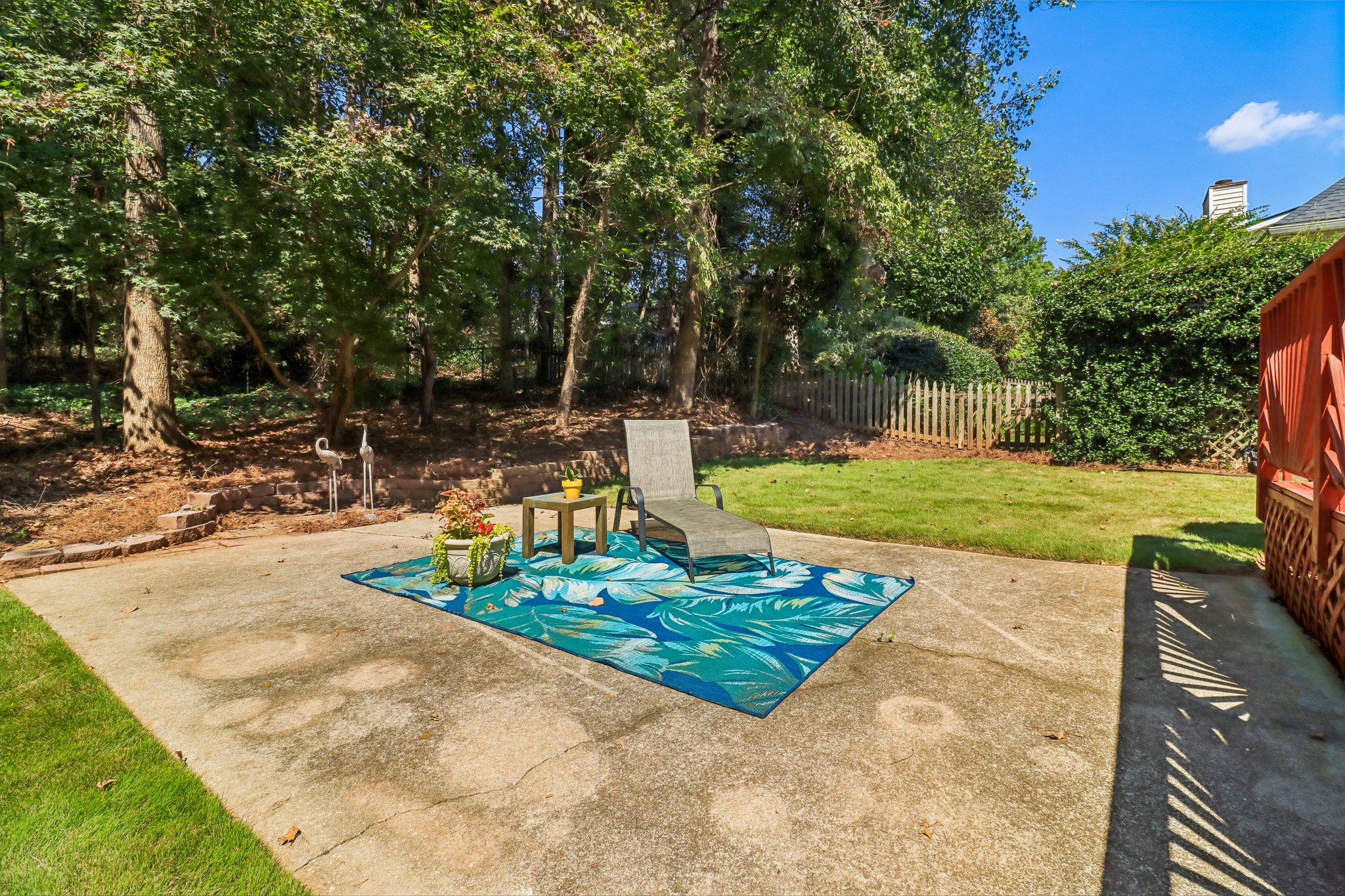 Weston Dr-S1909-077.jpg