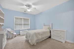  Photo 48