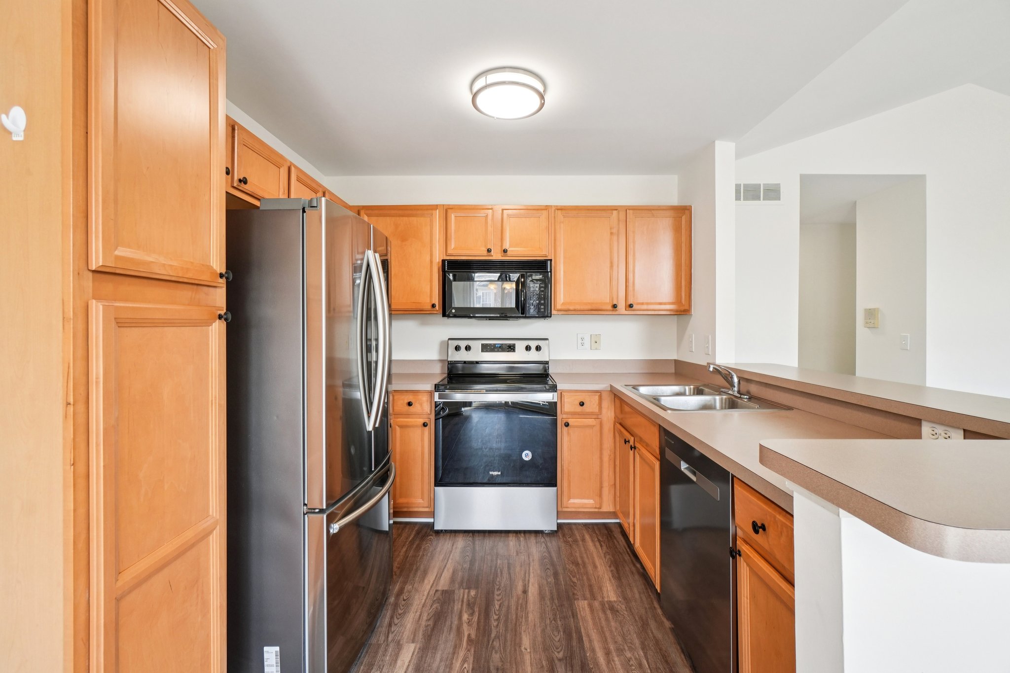 Princeton Dr-S2802-011.jpg