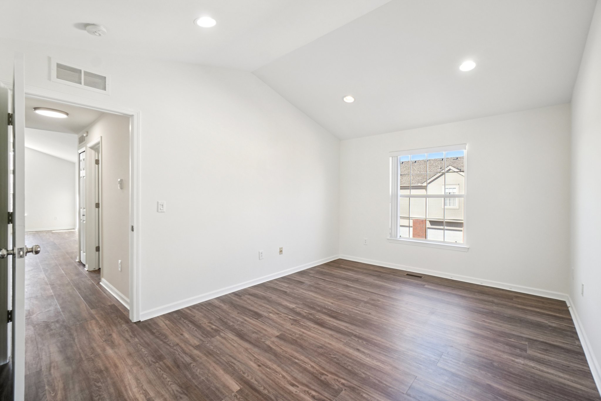 Princeton Dr-S2802-020.jpg