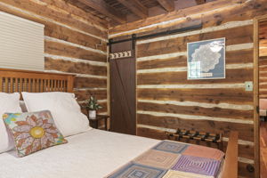  Photo 49