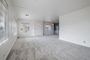 008_ 4425 Clares St 52