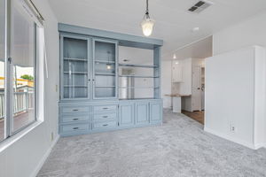 018_ 4425 Clares St 52