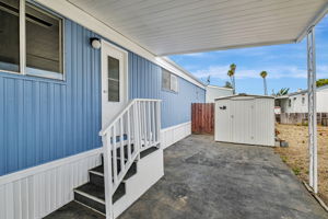 031_ 4425 Clares St 52