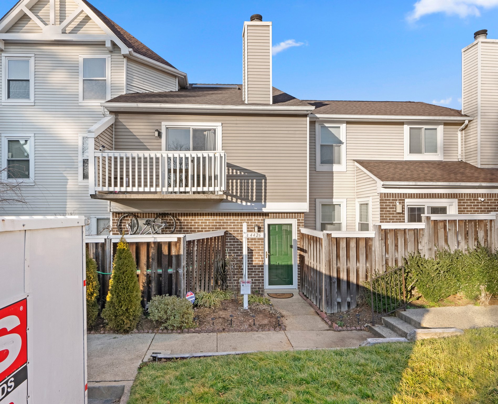 4426 Pembrook Village Dr, Alexandria, VA 22309 housefli