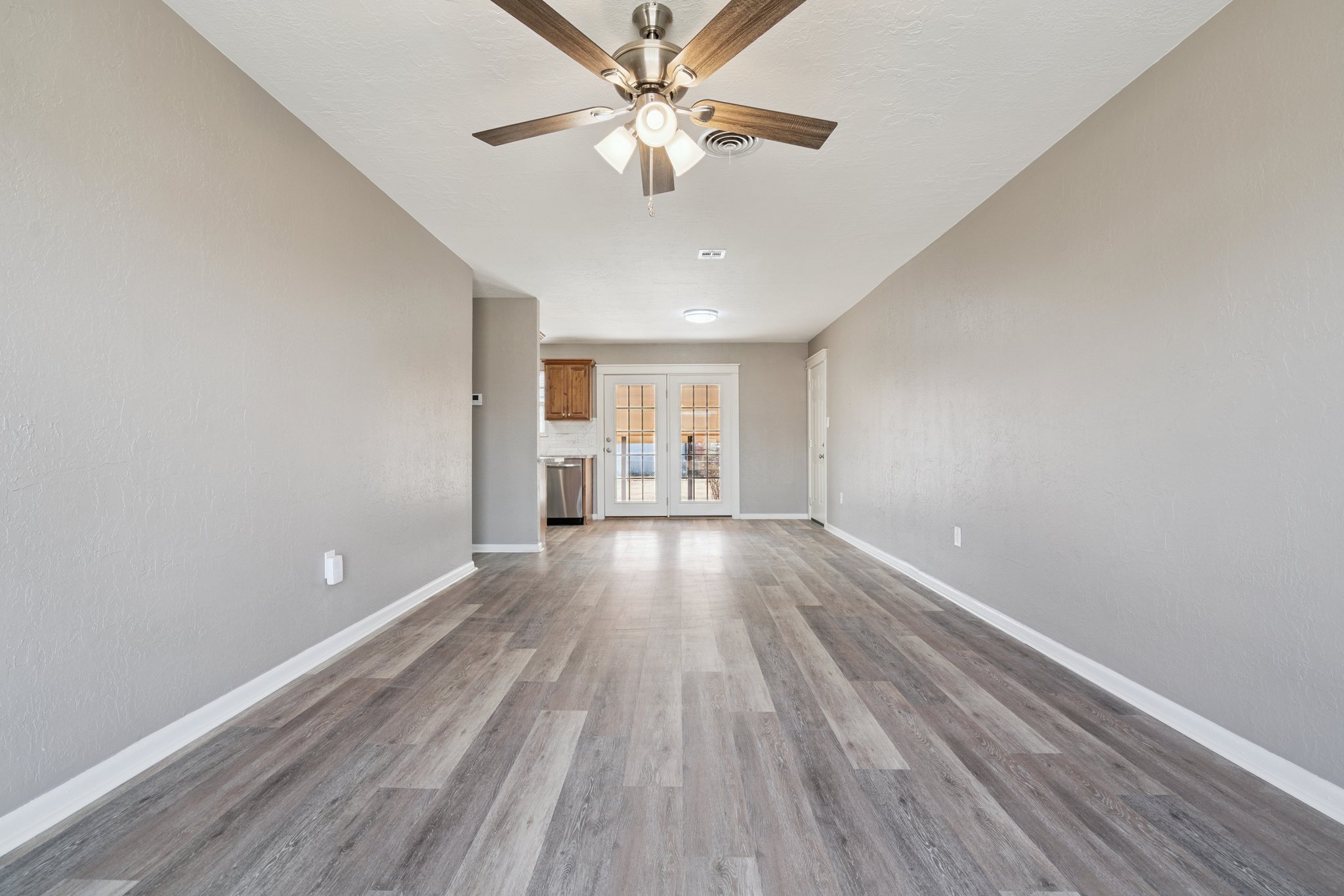 4428 NW Baltimore Ave_010.jpg