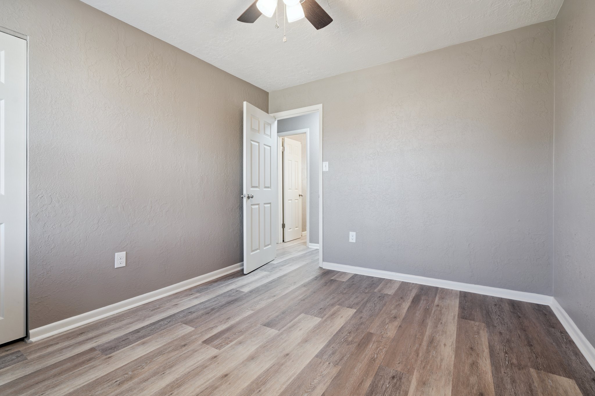 4428 NW Baltimore Ave_025.jpg