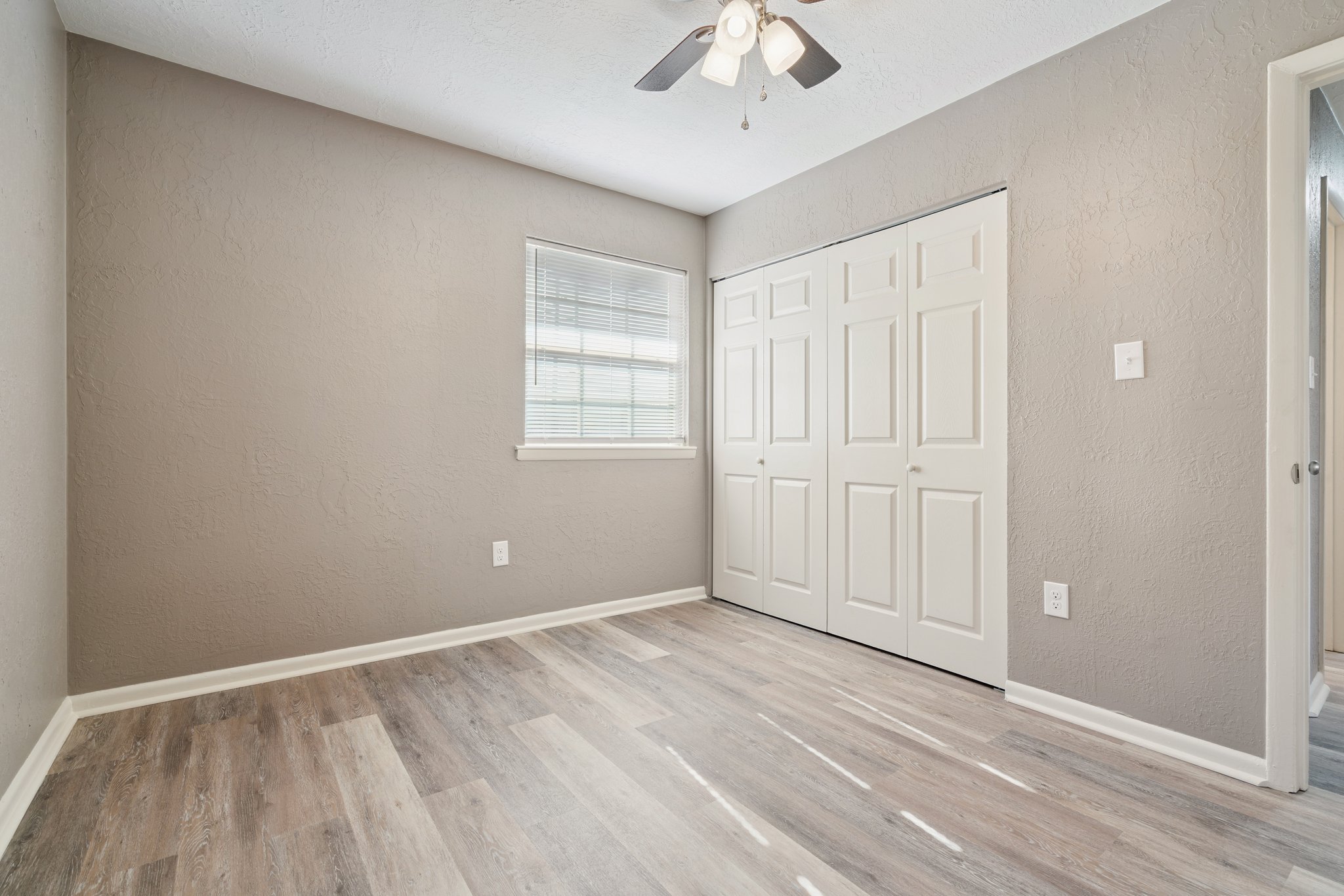 4428 NW Baltimore Ave_035.jpg