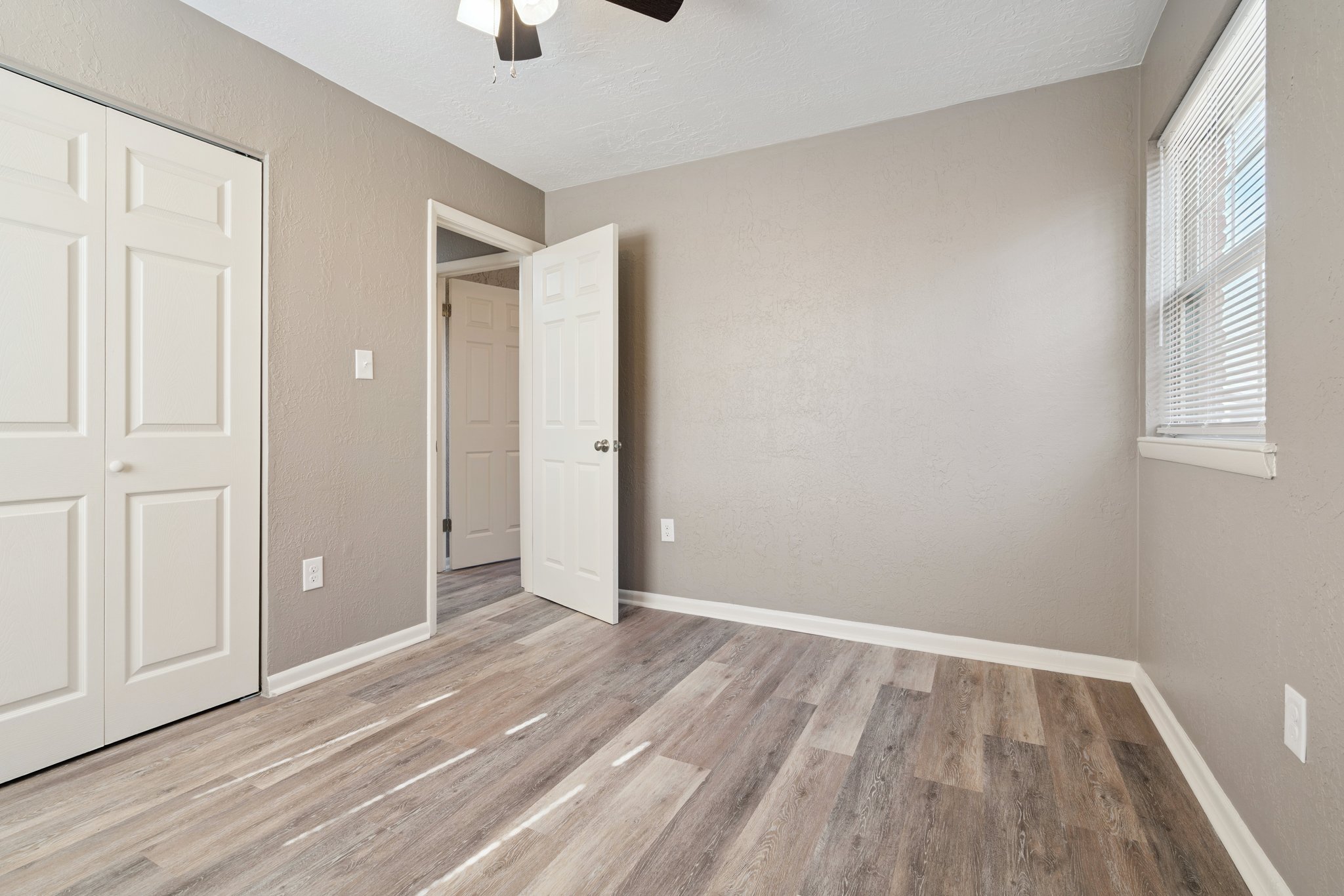 4428 NW Baltimore Ave_036.jpg