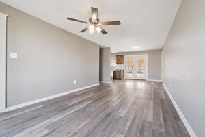 4428 NW Baltimore Ave_009.jpg