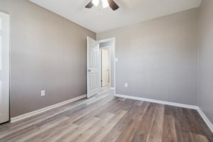 4428 NW Baltimore Ave_025.jpg