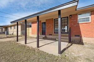 4428 NW Baltimore Ave_041.jpg