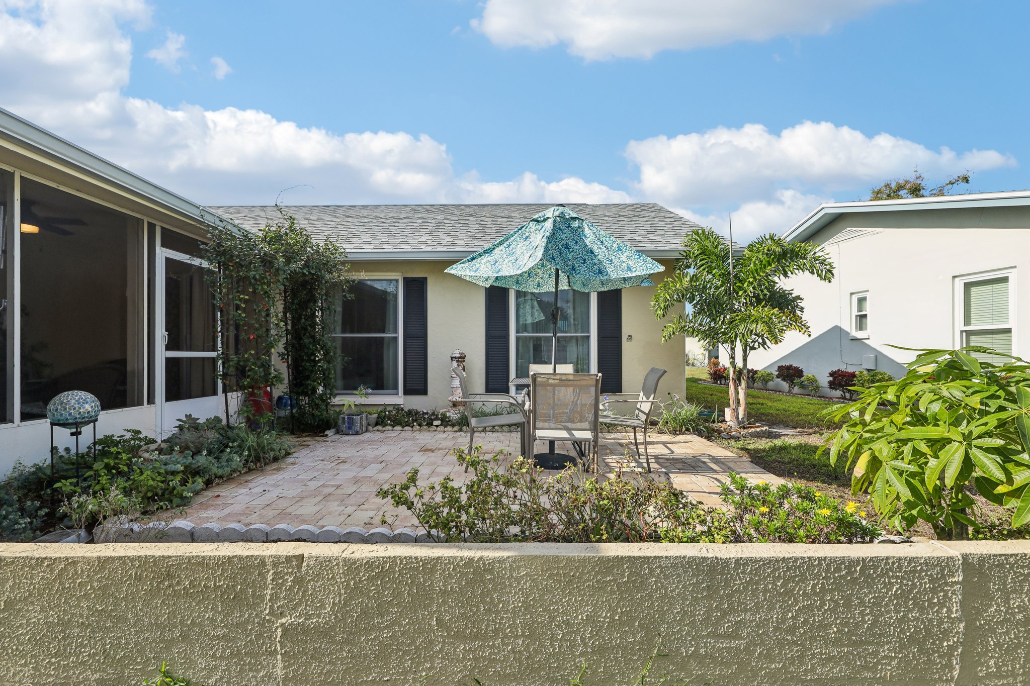 Great Lakes Dr-S2512-006.jpg