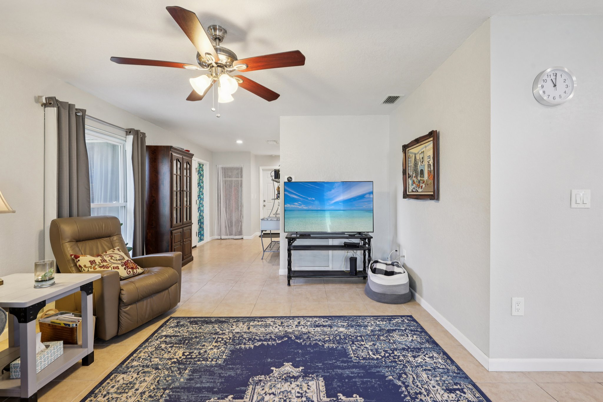 Great Lakes Dr-S2512-019.jpg