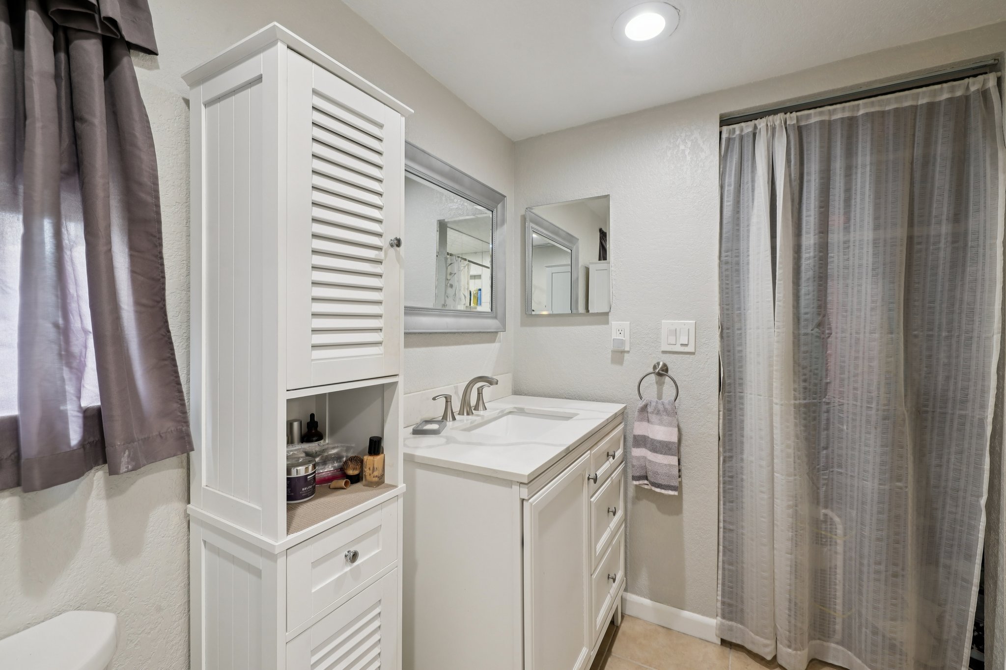 Great Lakes Dr-S2512-034.jpg