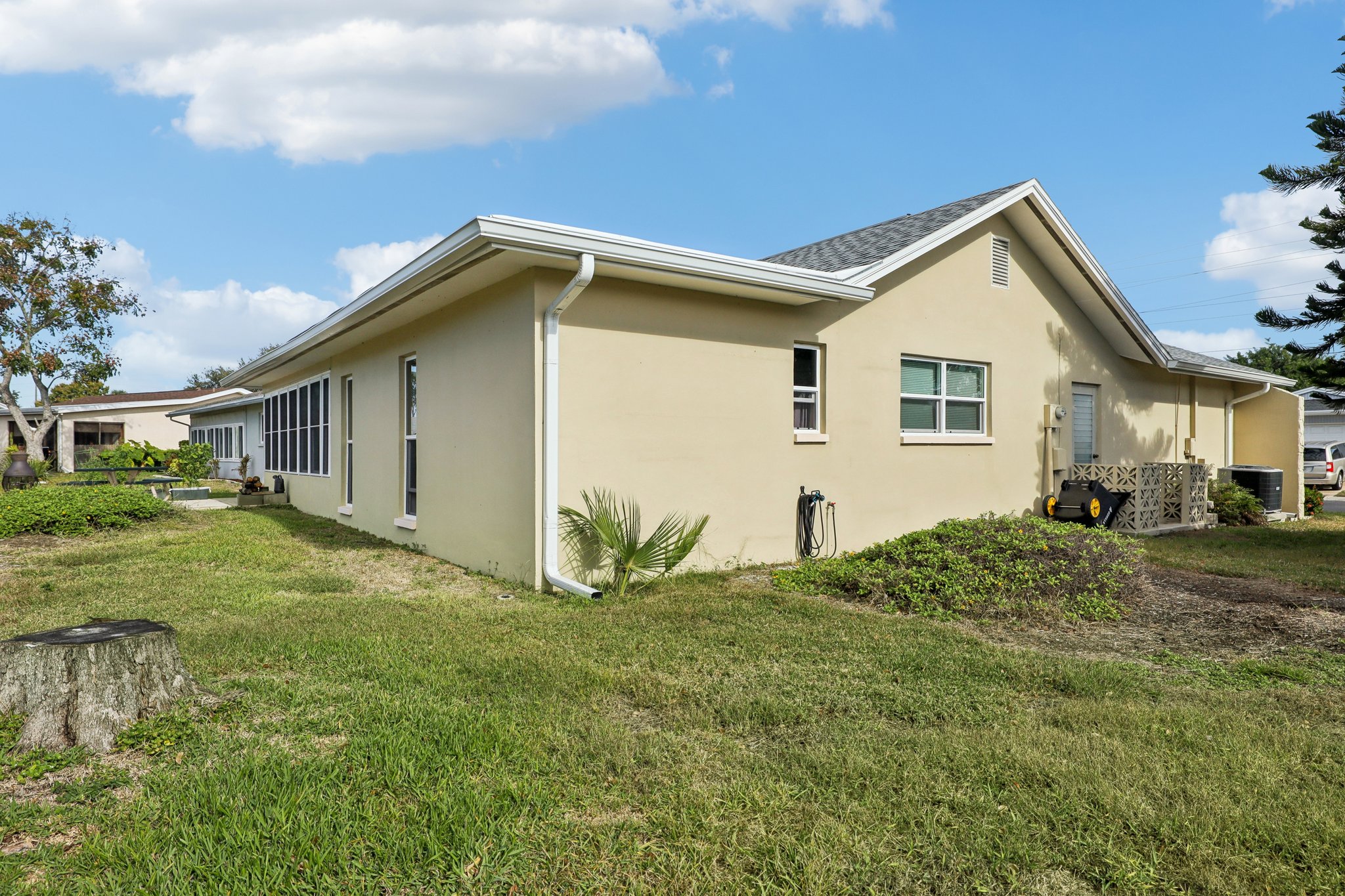 Great Lakes Dr-S2512-045.jpg