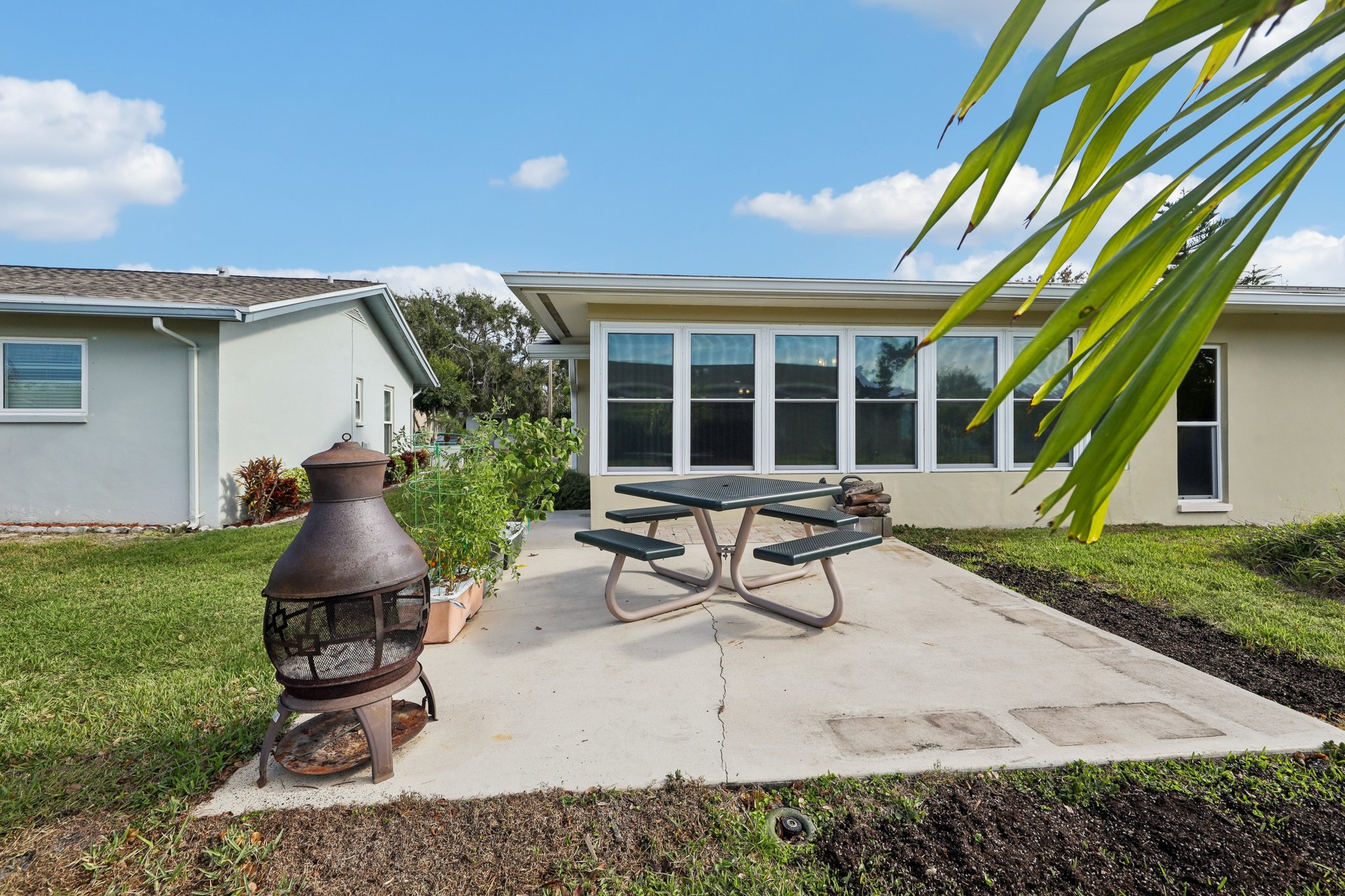 Great Lakes Dr-S2512-046.jpg