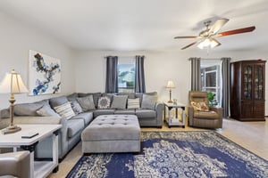 Great Lakes Dr-S2512-017.jpg