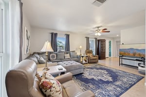 Great Lakes Dr-S2512-018.jpg