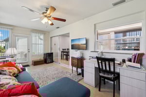 Great Lakes Dr-S2512-041.jpg