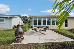 Great Lakes Dr-S2512-046.jpg