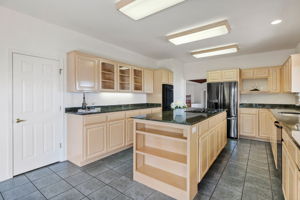 Kitchen (3)
