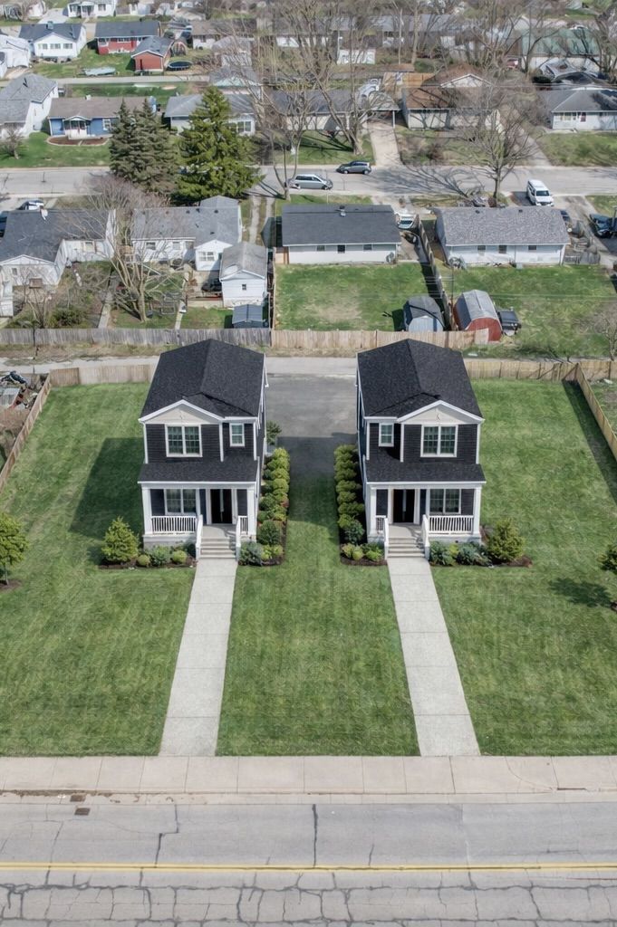 Tried my best at a rendering of what you sent! If you don't like it, please ignore!