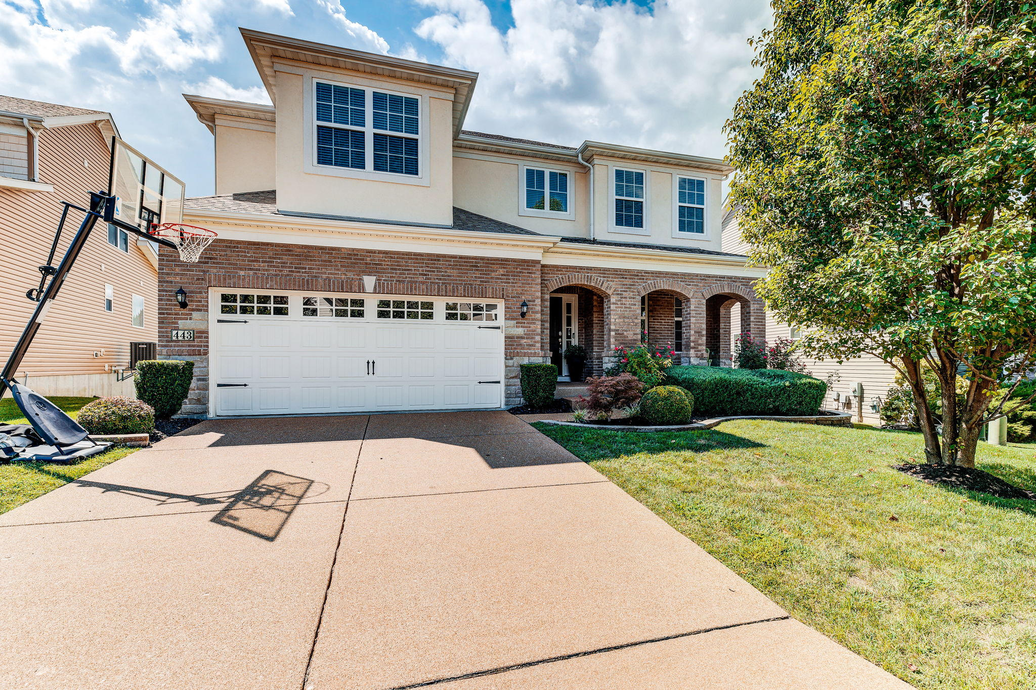  443 Maple Rise Path, Chesterfield, MO 63005, US