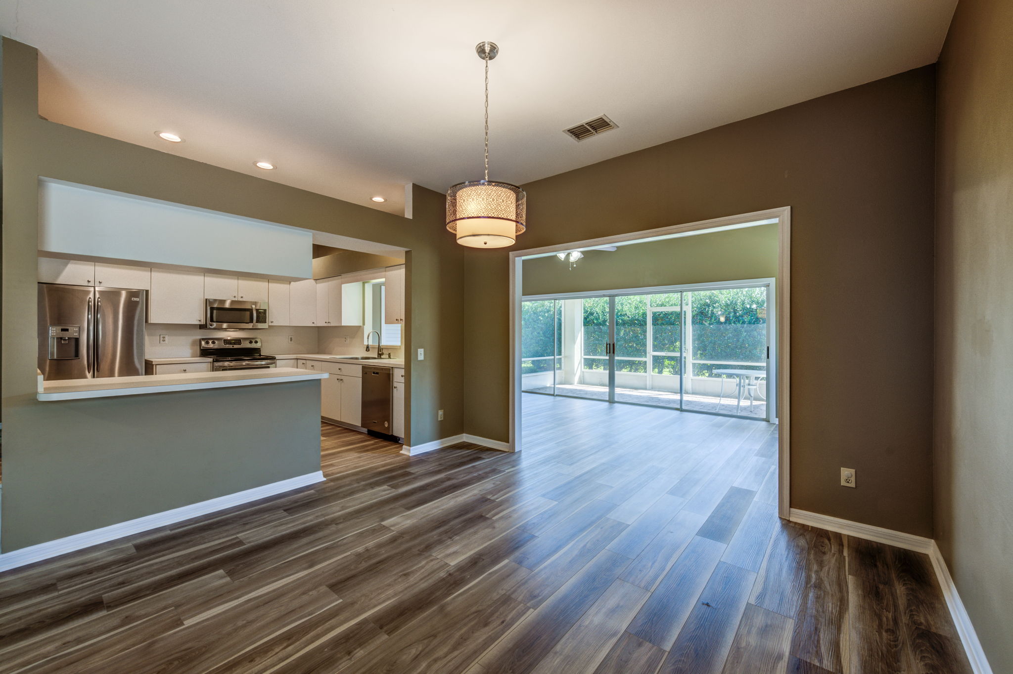 Dining Room/Kitchen