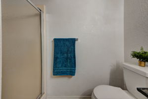  Photo 34
