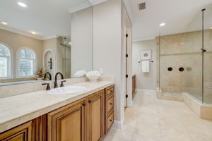 Master Spa Bath