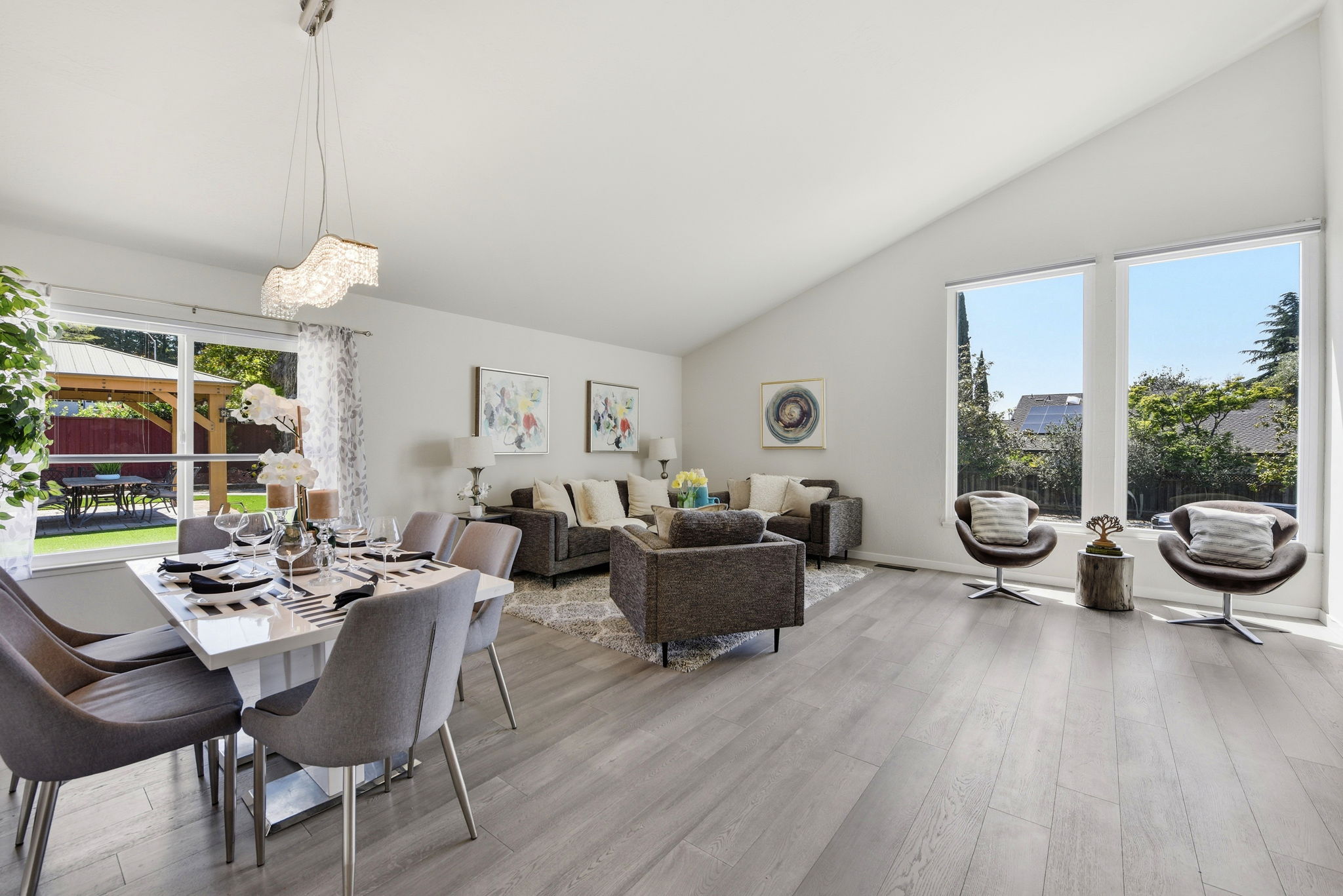 018_F8_44304 Paiute Ct