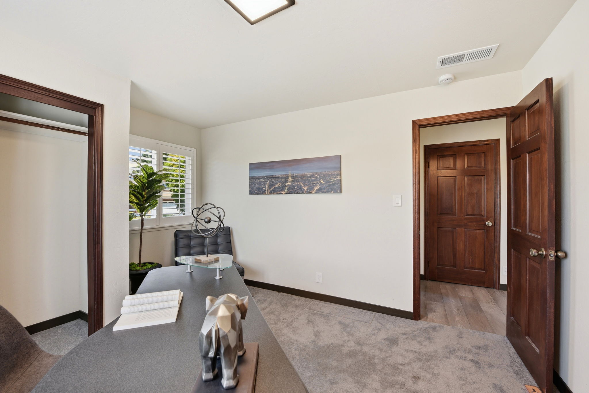 023_F8_44304 Paiute Ct
