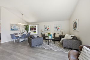 007_F8_44304 Paiute Ct