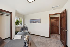 023_F8_44304 Paiute Ct