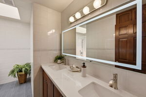 035_F8_44304 Paiute Ct