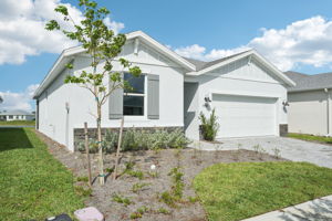 South Florida - Crescent Lakes - 44308 Frontier Dr, Punta Gorda, FL 33982 - 003