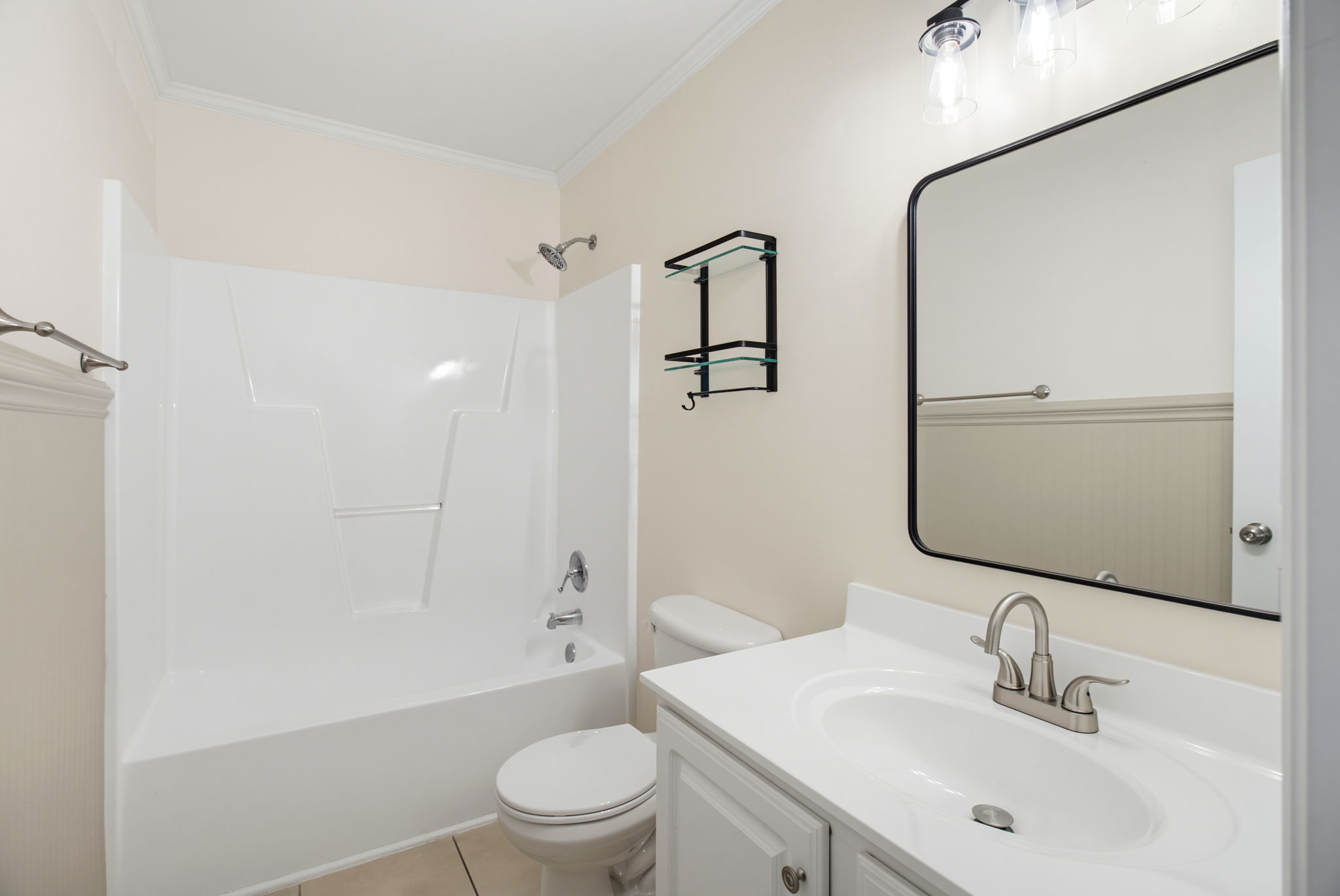 4431 Baylor St-21