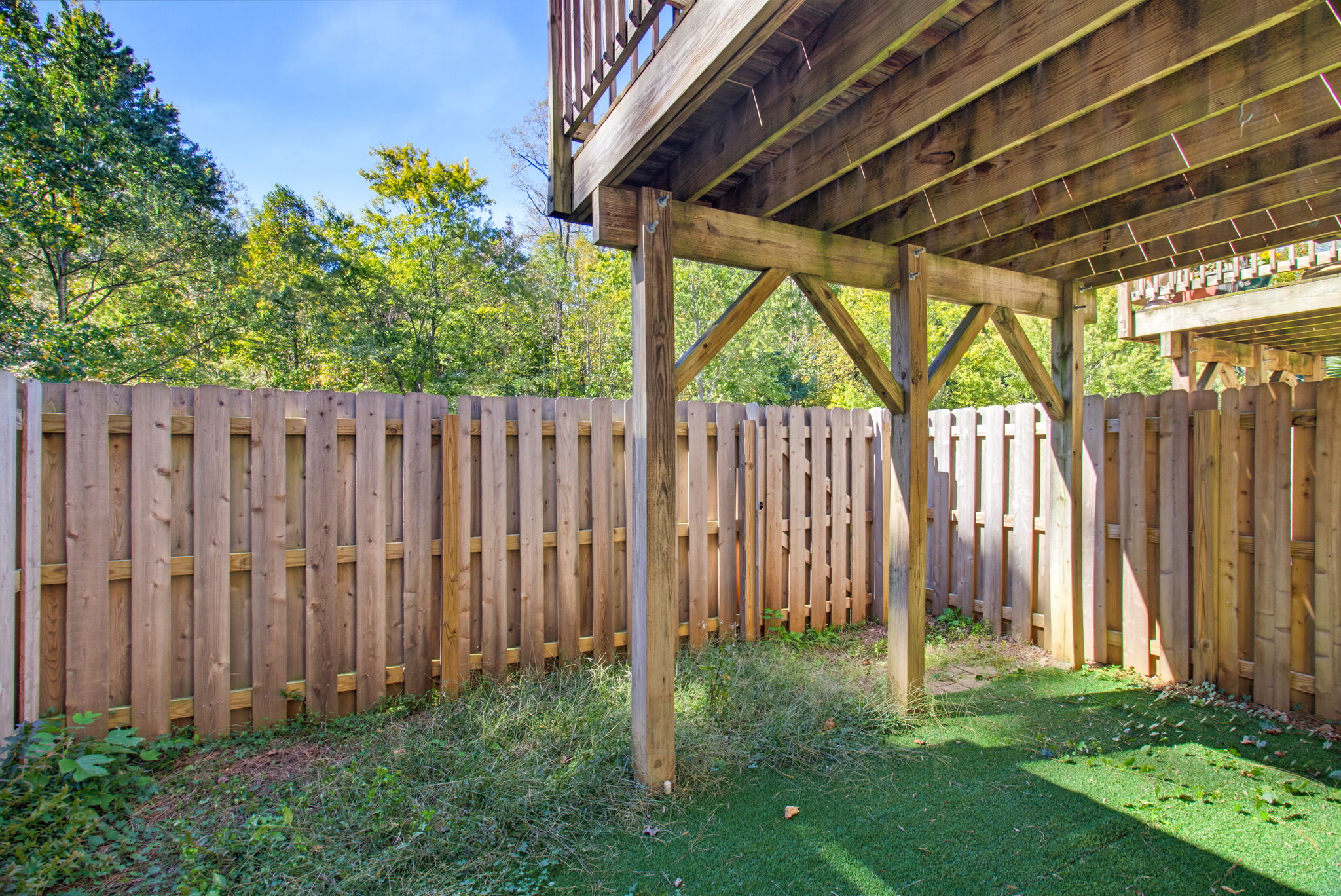4431 Baylor St-27