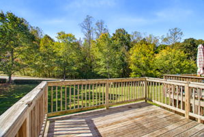 4431 Baylor St-14