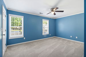 4431 Baylor St-19