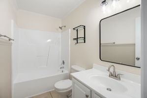 4431 Baylor St-21