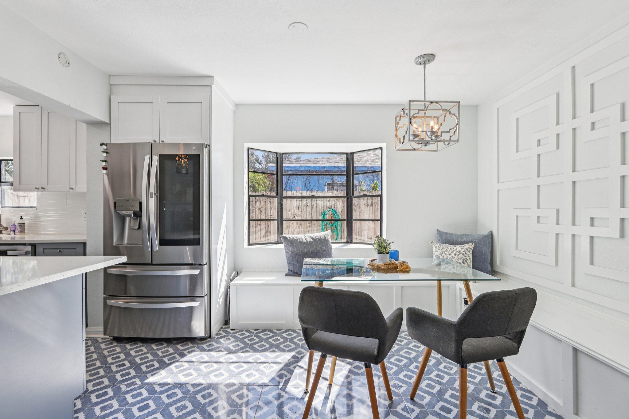 W McCoy St-S0402-011.jpg