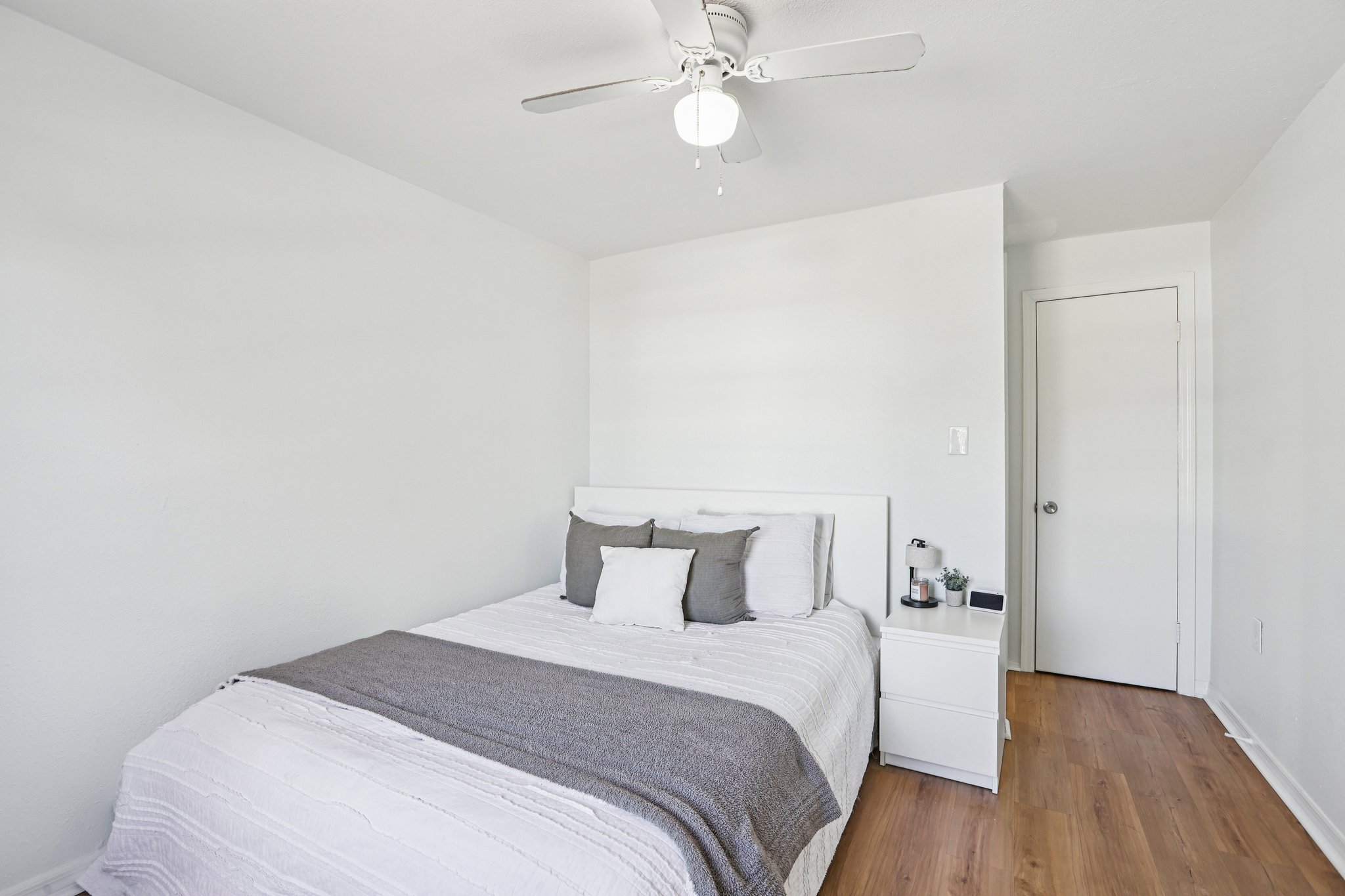 W McCoy St-S0402-022.jpg