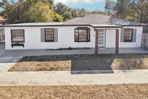 W McCoy St-S0402-043.jpg