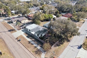 W McCoy St-S0402-050.jpg