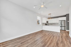 4433 S Prairie Ave - 3_003
